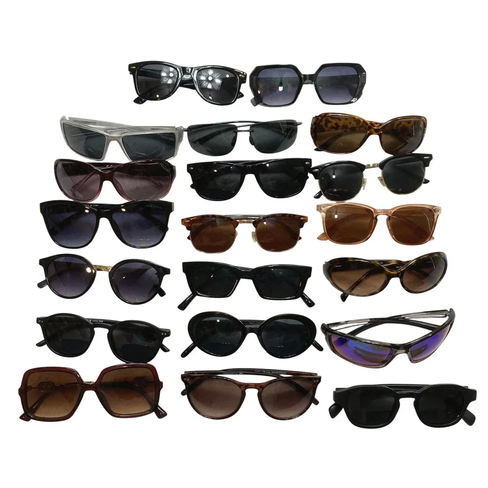 Lot Of 20 Mixed Sunglasses Unisex OS Vince Camuto Shady Rays Panama Jack
